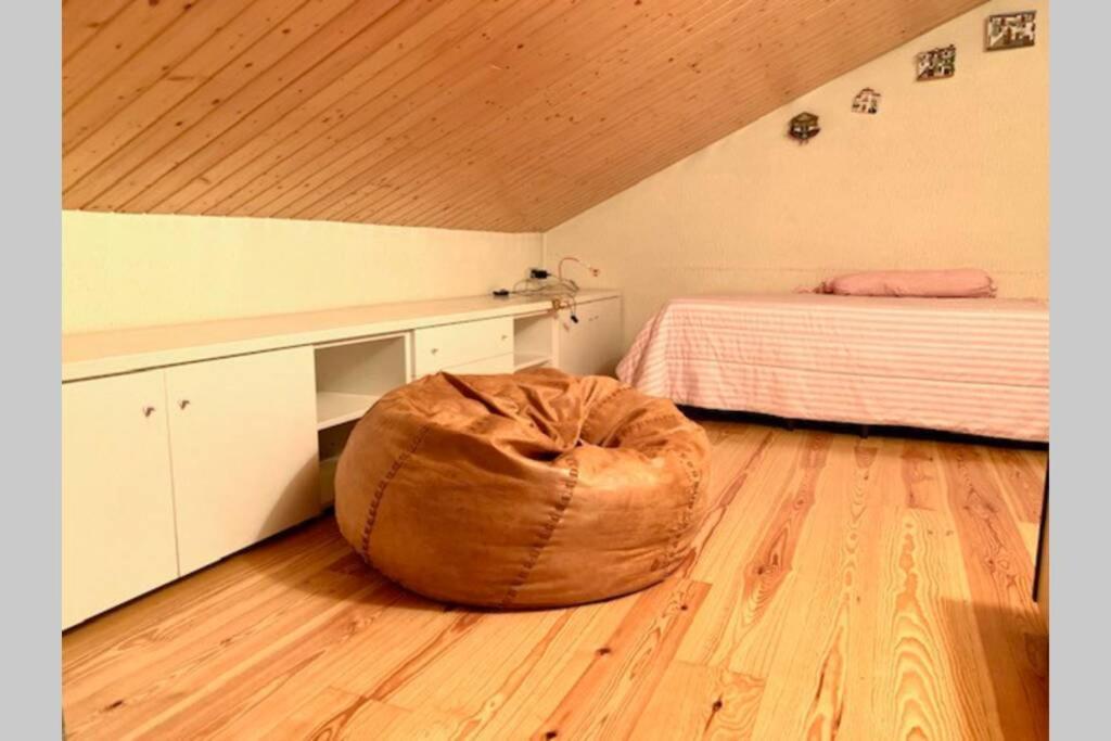 Atico En Biescas Con Piscina, Chimenea Y Garaje Lägenhet Exteriör bild